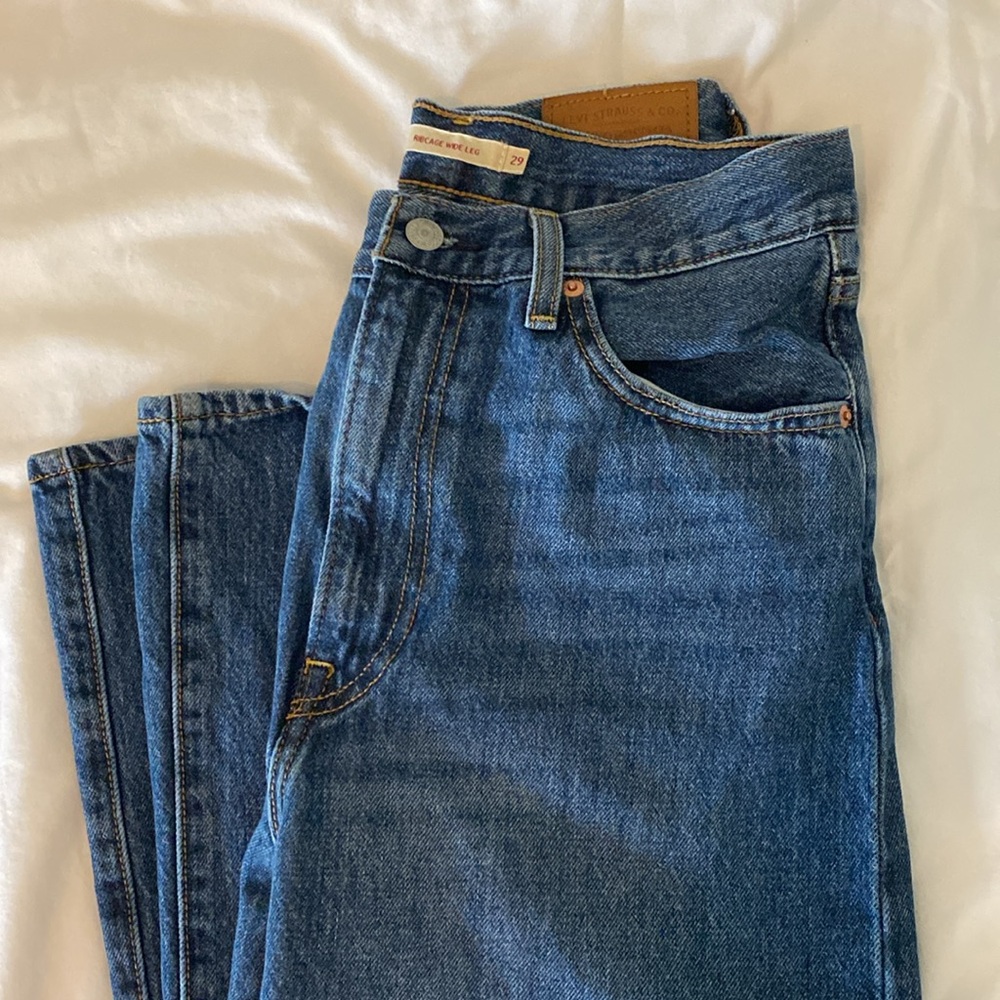 Levi's Ribcage Wide Leg Jeans